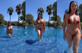 Demi Rose arrasando na piscina com um biquíni minúsculo