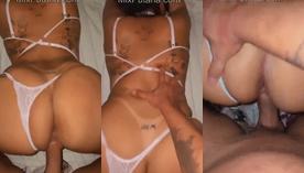 Morena gostosa da Dix Privacy fudendo gostoso de forma intensa com a calcinha de lado