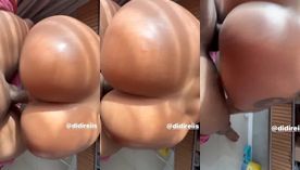Didy Reis, uma famosa do OnlyFans, exibindo seu rebolado enquanto se diverte com seu parceiro bem dotado