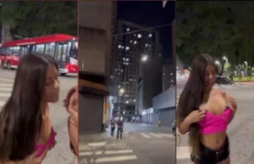 Mariah Kalili e sua amiga estão mostrando seus corpos nus no centro de São Paulo