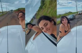 Amigas íntimas se divertindo com fotos de nus do Job mostrando os peitos