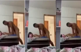 Vídeo caseiro de sexo amador gravado pela garota safada no espelho