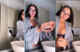 Daniela Antury arrasando na cozinha com seu charme